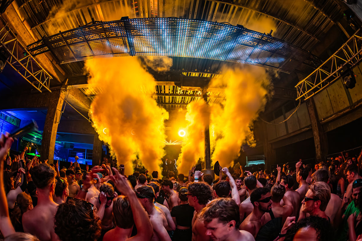 Loading... just a sec